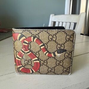 Gucci GG Supreme Kingsnake Bifold Wallet